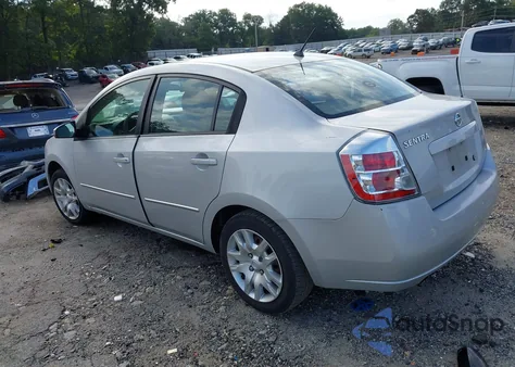 2009 Nissan Sentra 2.0S z USA, uszkodzony, nr VIN 3N1AB61E09L670596